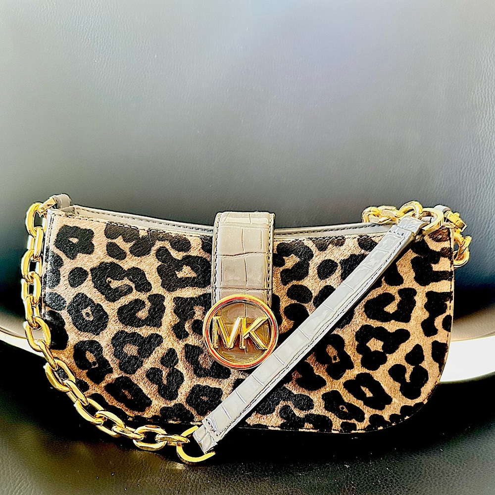 Michael Kors Carmen Sm Pouchette Heather Gray with Multicolor Leopard Haircalf